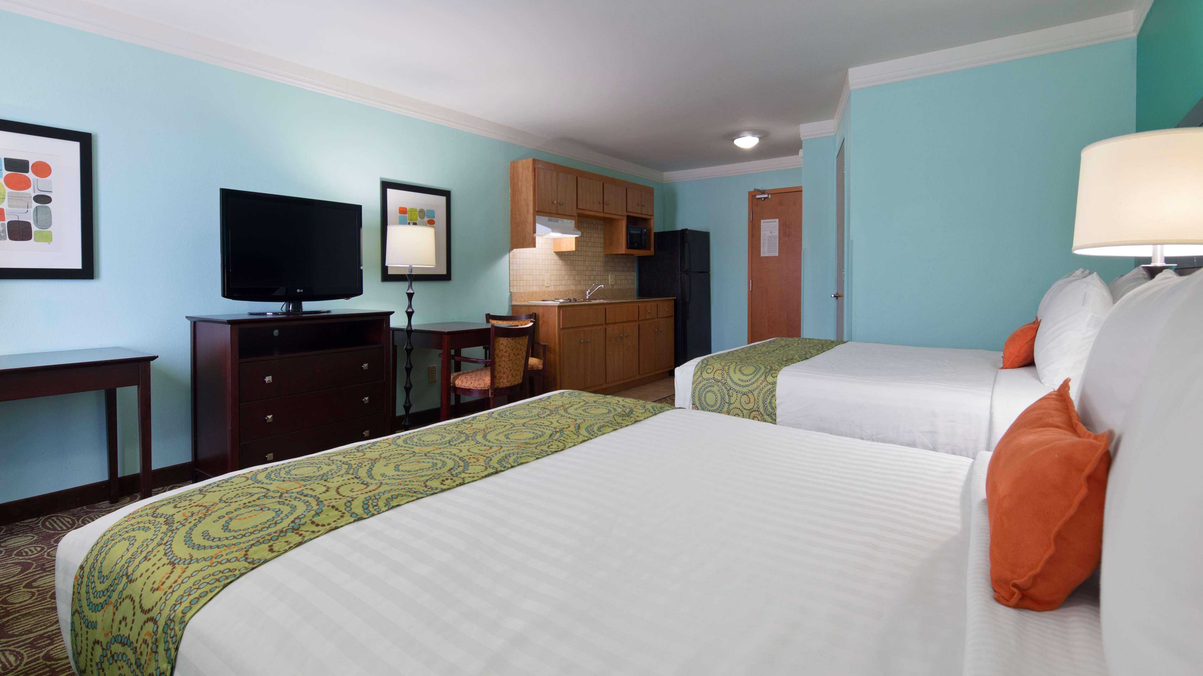 Best Western Plus Glen Allen Inn Buitenkant foto